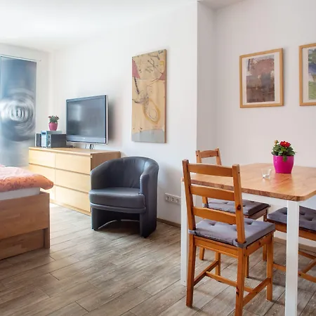 Apartment11 Thueringer *
