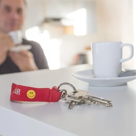 Apartment11 Thueringer Lägenhet Köln